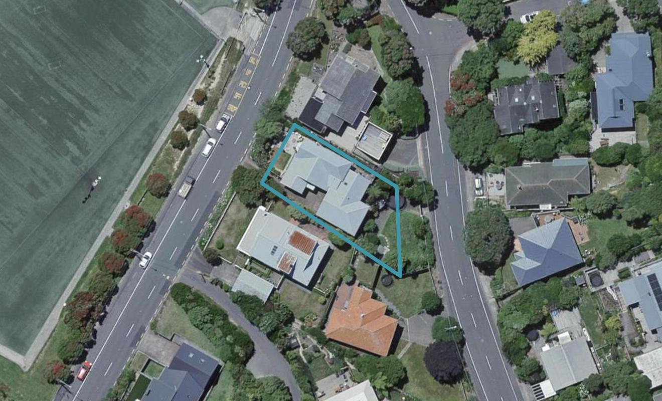 87 Cockayne Road, Khandallah, Wellington - Carousel 1