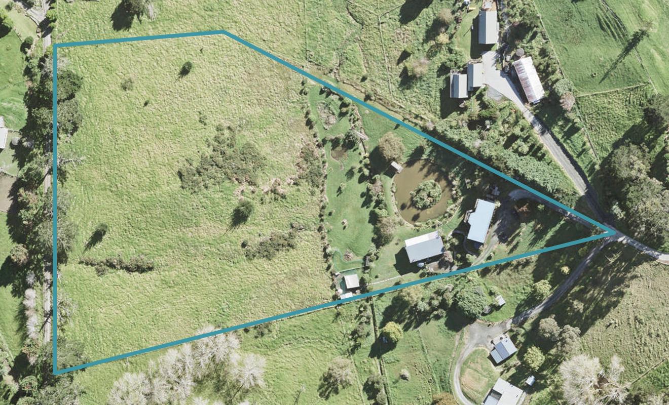 215 Spur Road, Stillwater, Silverdale - Carousel 1