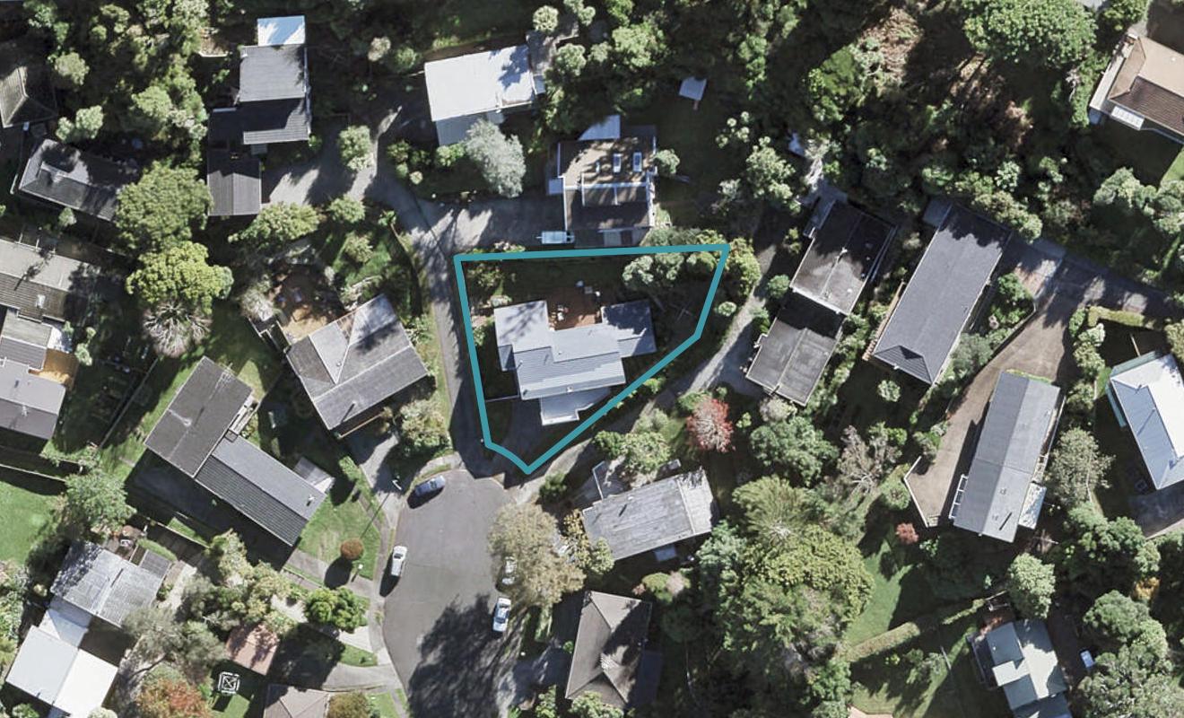 15 Newstead Avenue, Browns Bay, Auckland - Carousel 1