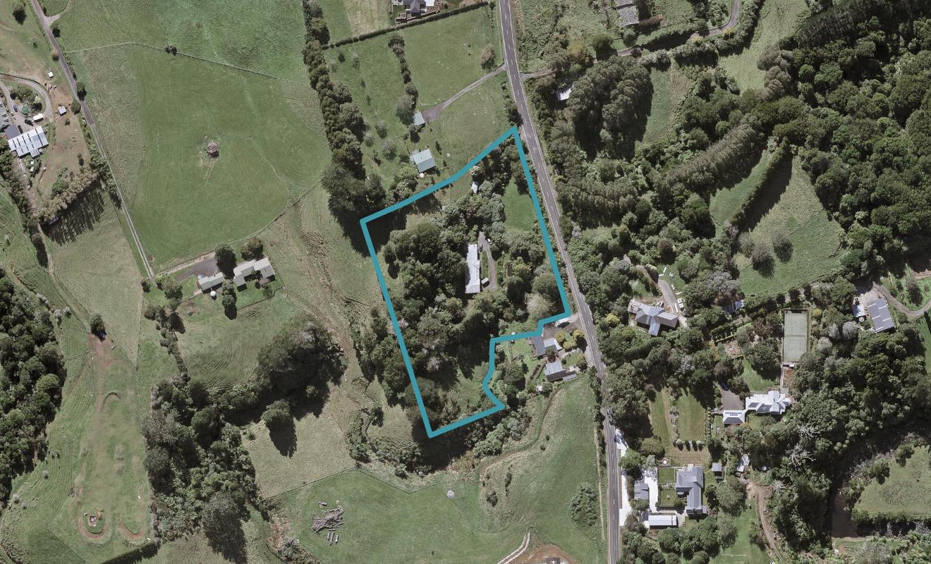 582 Carrington Road, Hurworth, New Plymouth - Carousel 1