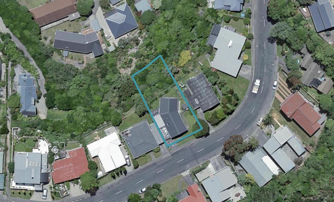 207 Pembroke Road, Wilton, Wellington - Carousel 1