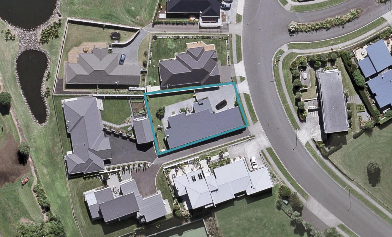 47 Links Drive, Waiwhakaiho, New Plymouth - Carousel 1