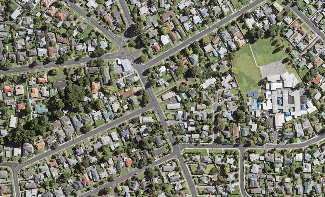 1/42 Opaheke Road, Opaheke, Papakura - Carousel 1