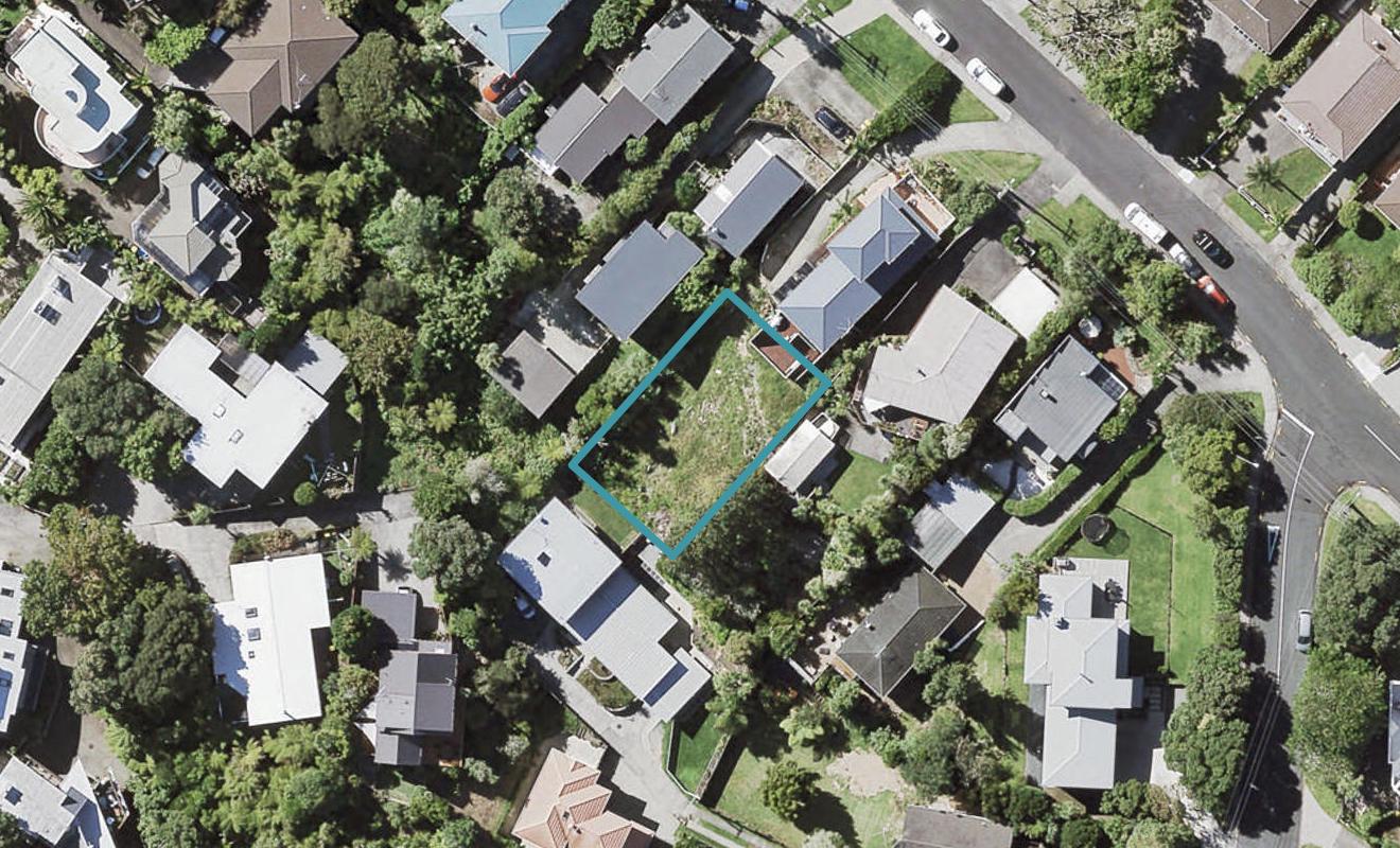76A Seaview Road, Castor Bay, Auckland - Carousel 1