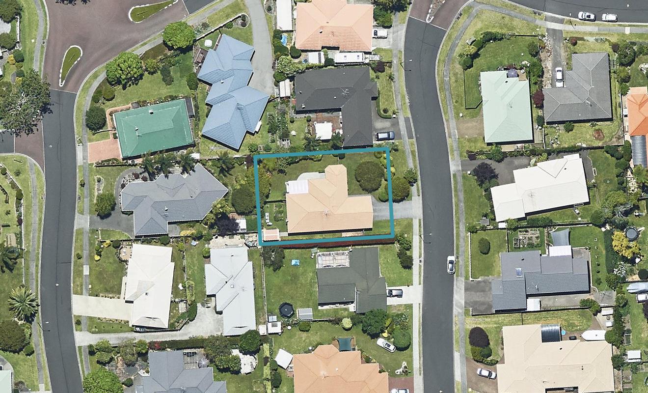 6 Lucerne Place, Welcome Bay, Tauranga - Carousel 1