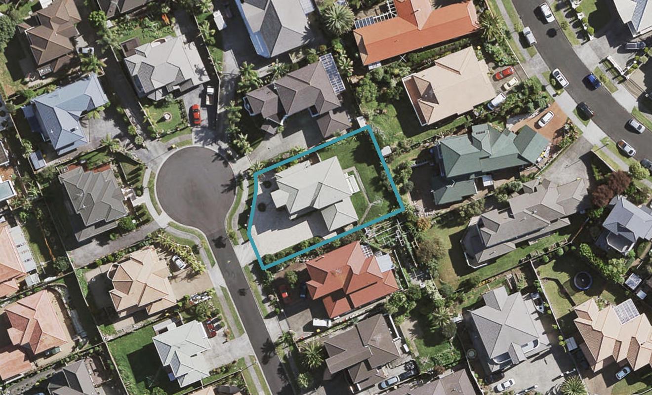 7 Sesame Grove, Goodwood Heights, Auckland - Carousel 1