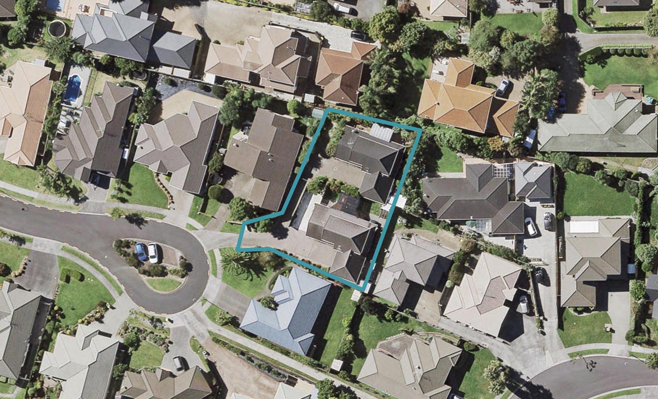 1/30 Ballycullanie Place, Dannemora, Auckland - Carousel 1