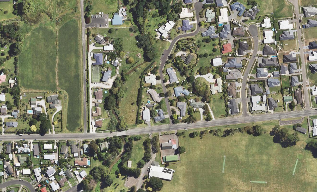 4 Parkview Place, Riverdale, Gisborne - Carousel 1