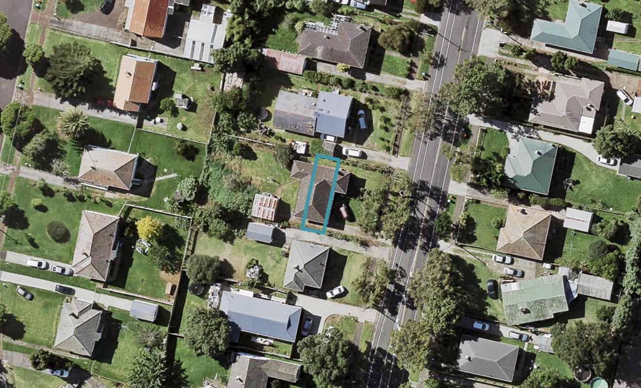 37B Erima Avenue, Point England, Auckland - Carousel 1