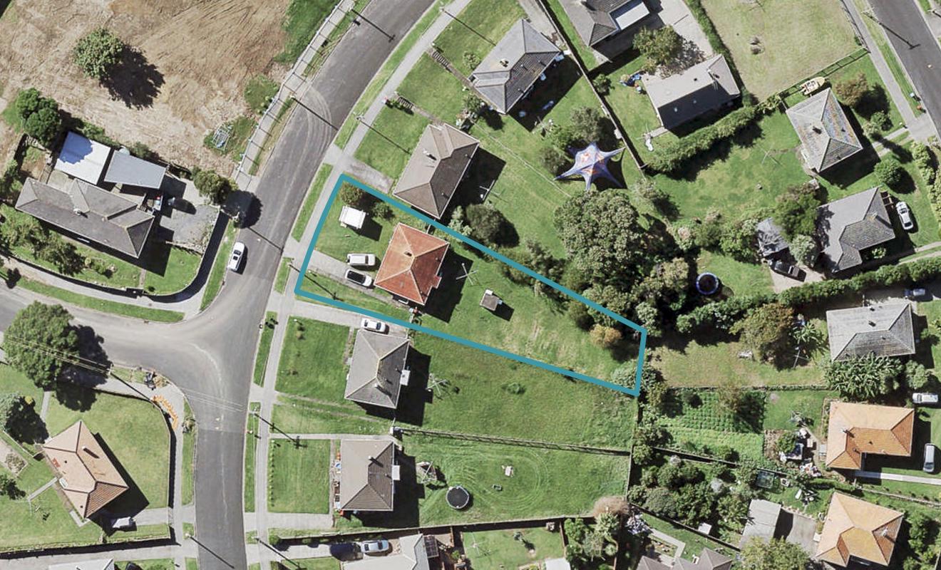 3 Leybourne Circle, Glen Innes, Auckland - Carousel 1