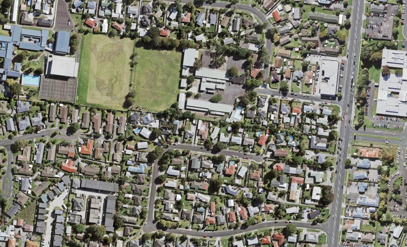 65B Te Kanawa Crescent, Henderson, Auckland - Carousel 1