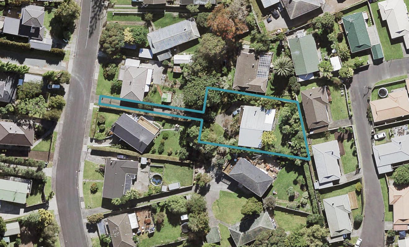 52 Hellyers Street, Birkdale, Auckland - Carousel 1