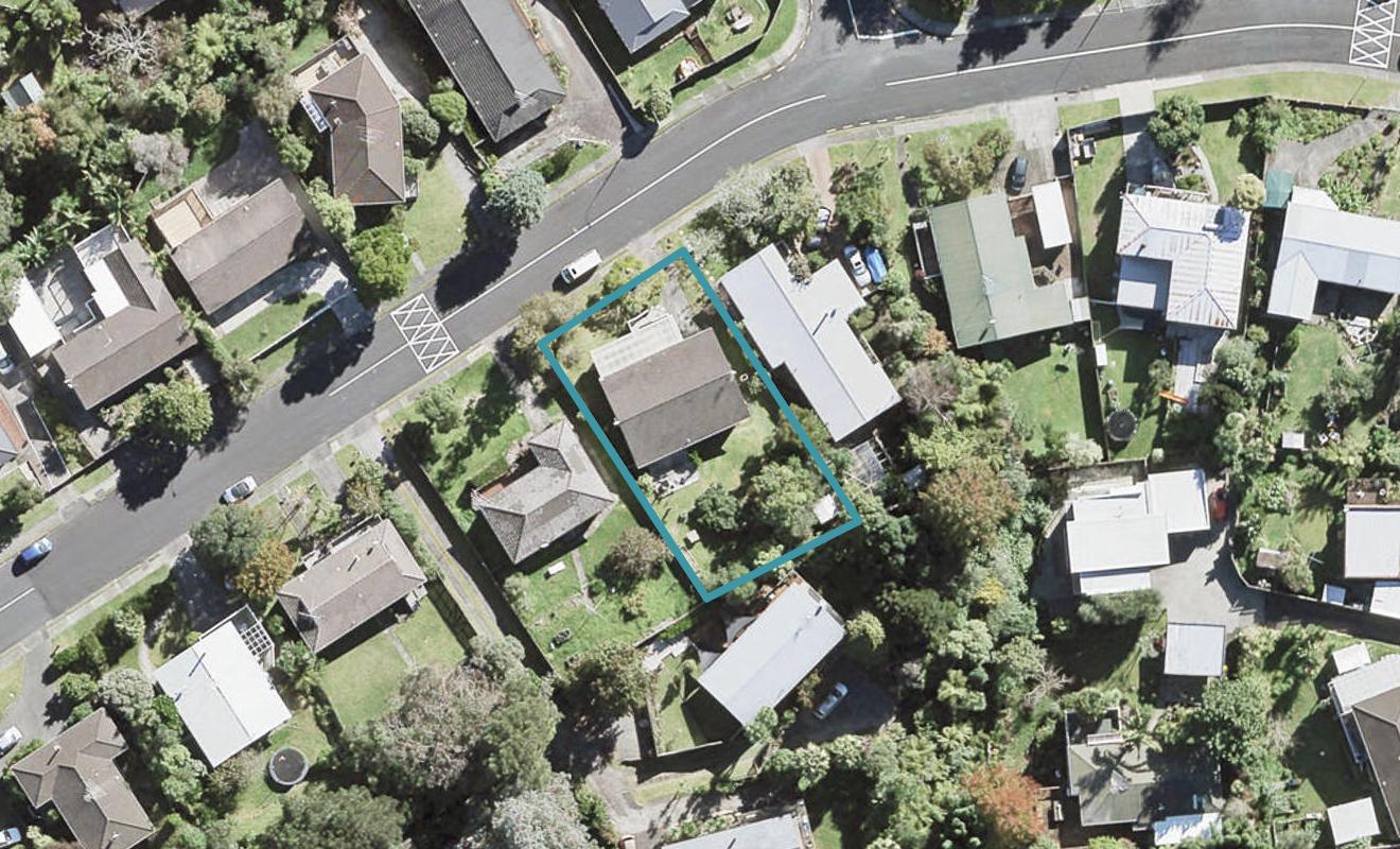 56 Alexander Avenue, Torbay, Auckland - Carousel 1