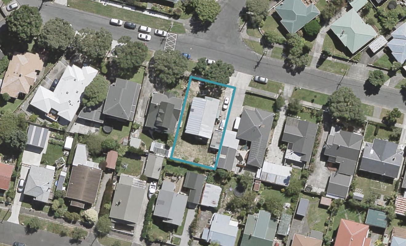 16 Beaumont Avenue, Alicetown, Lower Hutt - Carousel 1