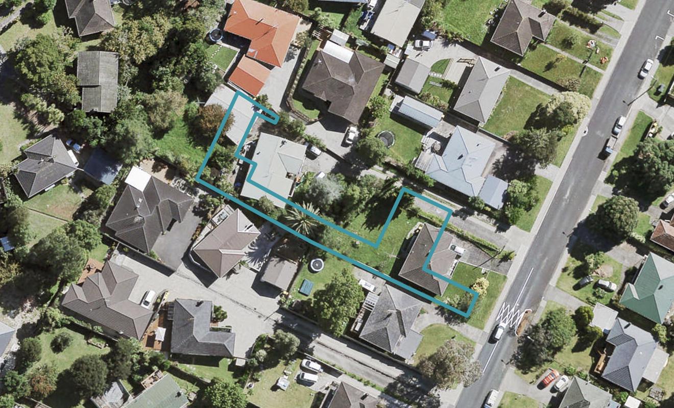 4/65 Stottholm Road, Titirangi, Auckland - Carousel 1