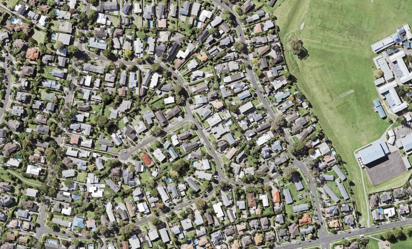 28 Pembroke Crescent, Glendowie, Auckland - Carousel 1
