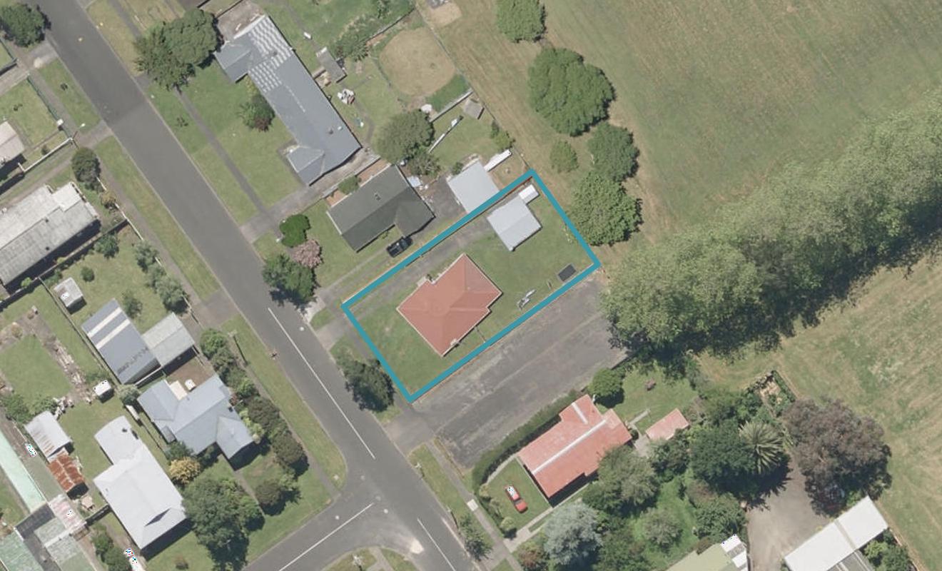42 Mitchell Street, Aramoho, Whanganui - Carousel 1