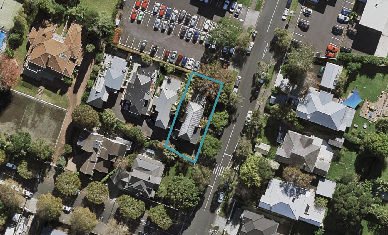 1 Armadale Road, Remuera, Auckland - Carousel 1