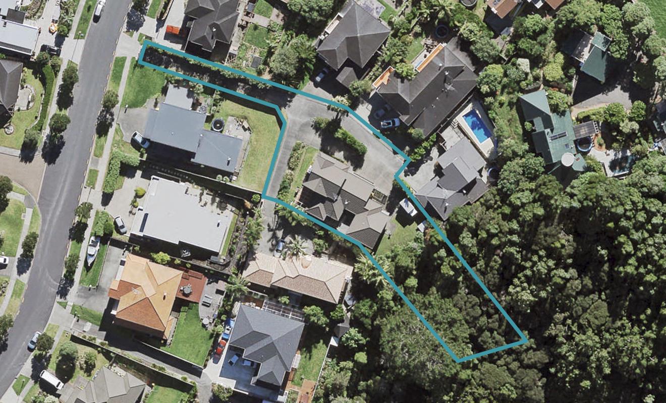 18 Kittiwake Drive, Schnapper Rock, Auckland - Carousel 1