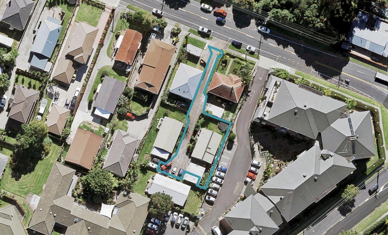 75B Margan Avenue, New Lynn, Auckland - Carousel 1