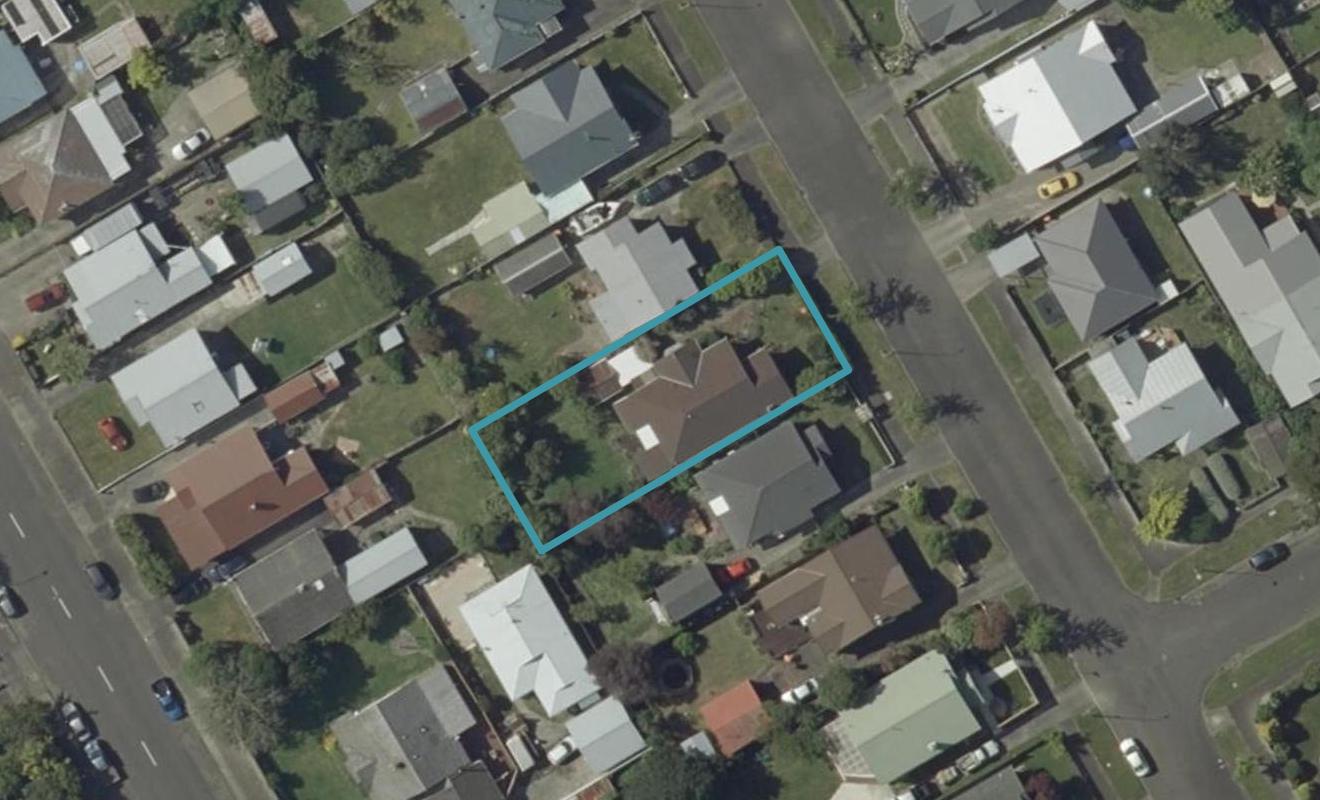 24 Burns Avenue, Takaro, Palmerston North - Carousel 1