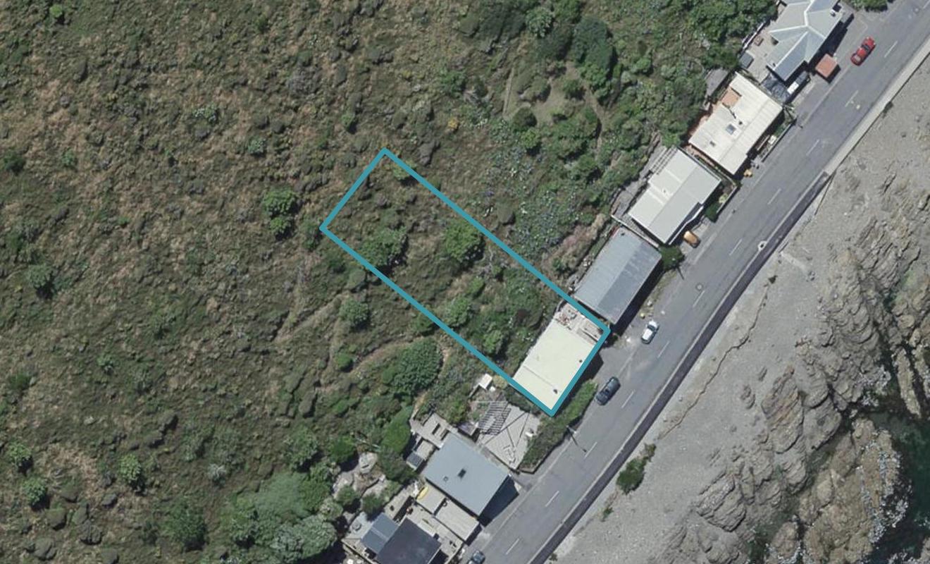 96 Owhiro Bay Parade, Owhiro Bay, Wellington - Carousel 1