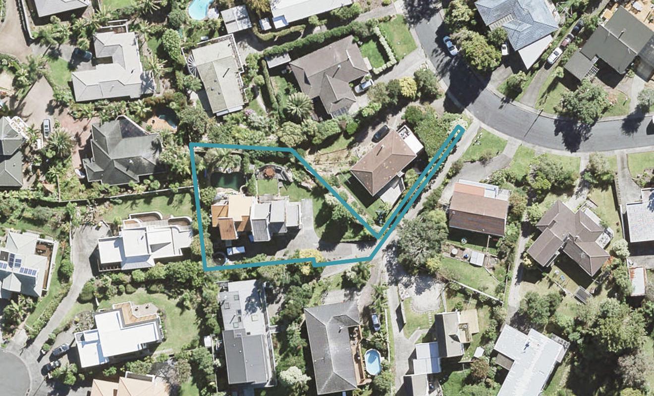 2/10 Portobello Place, Torbay, Auckland - Carousel 1