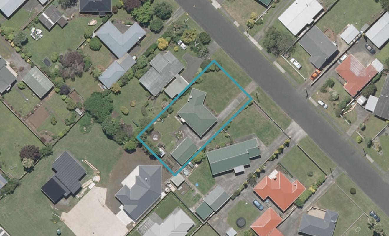 43 Surrey Road, Springvale, Whanganui - Carousel 1