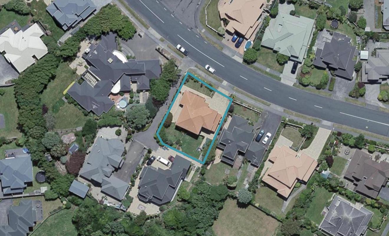 7 Waverton Terrace, Churton Park, Wellington - Carousel 1