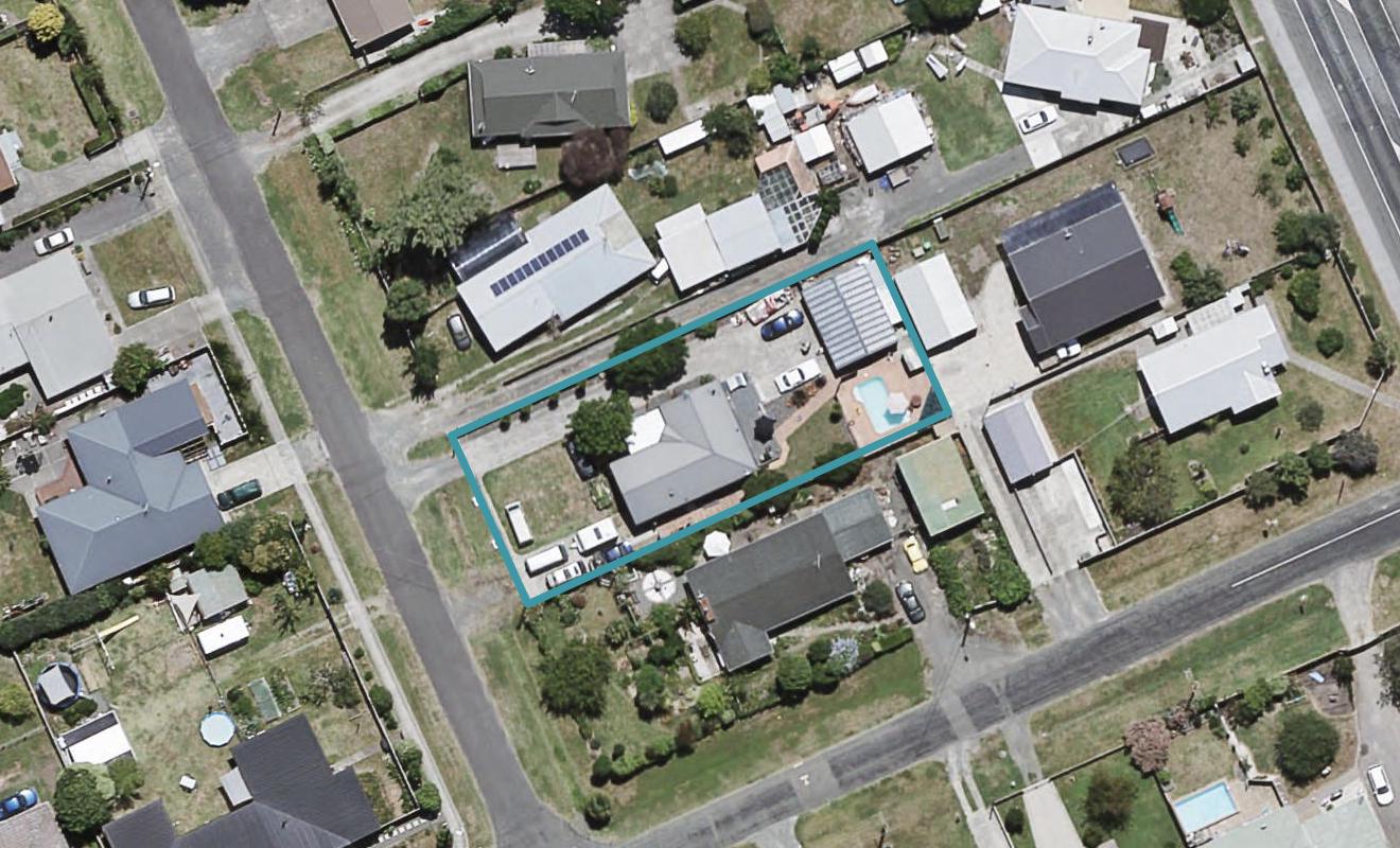 2 Grey Street, Bay View, Napier - Carousel 1