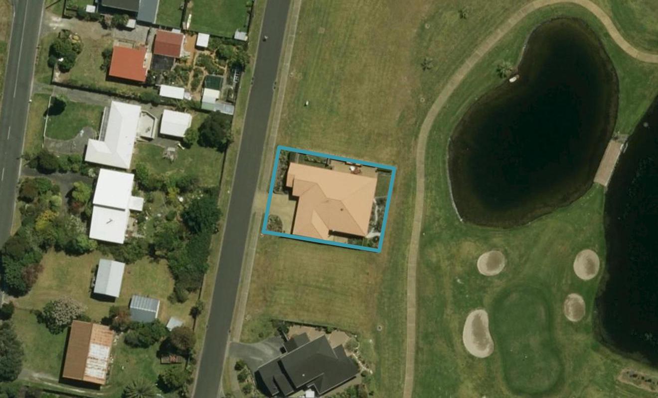 31 Barbados Way, One Tree Point - Carousel 1
