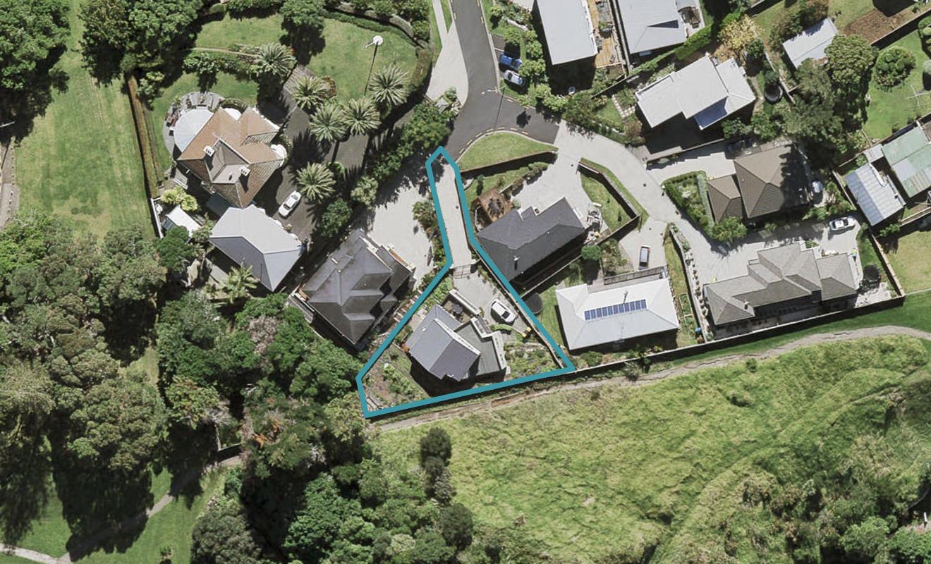 21 Domain Lane, Mangere Bridge, Auckland - Carousel 1