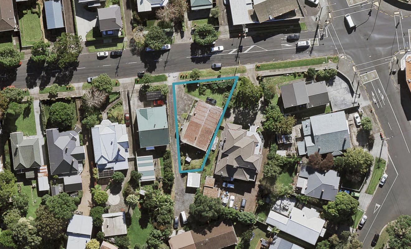 2/91 Trafalgar Street, Onehunga, Auckland - Carousel 1
