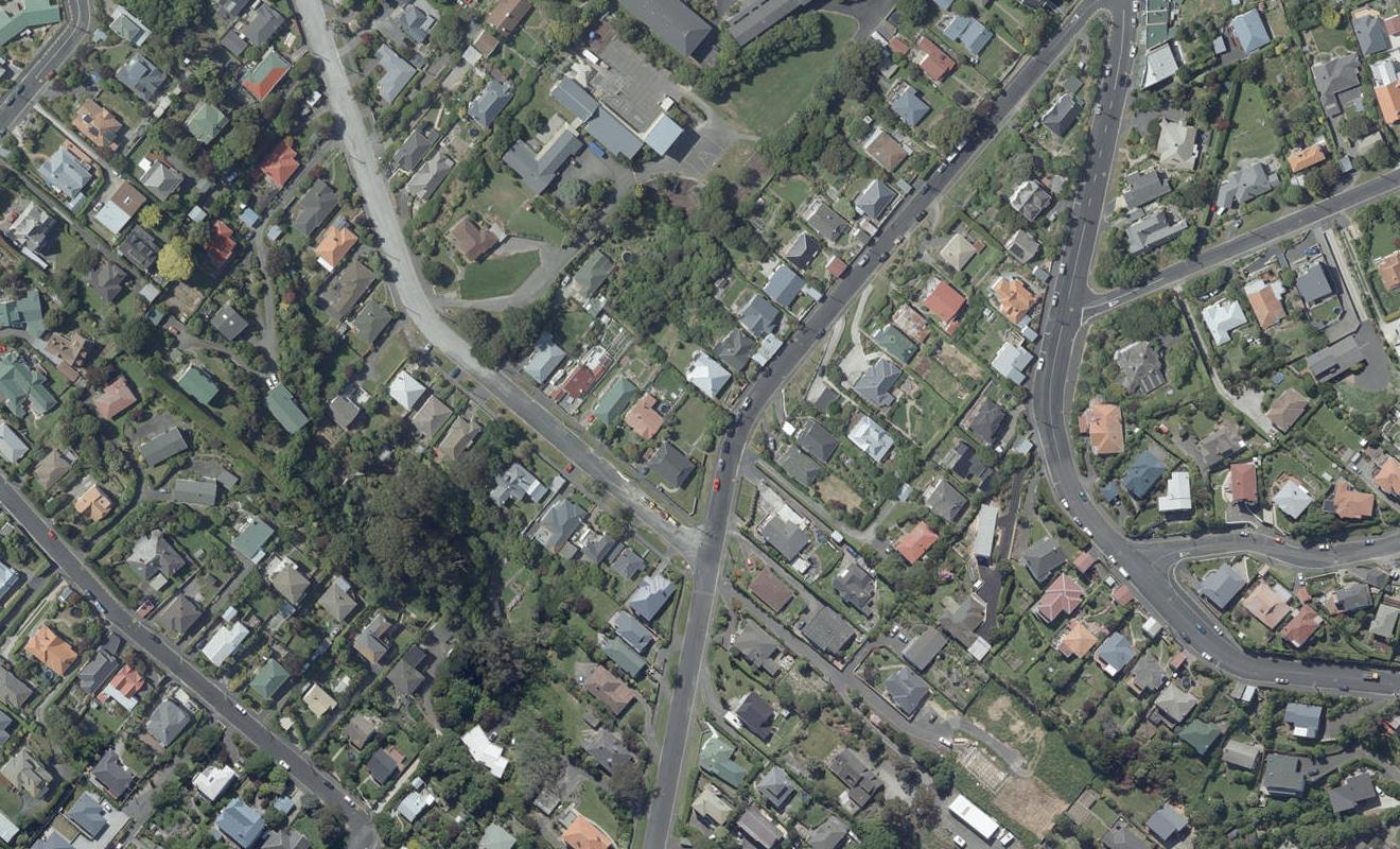 38 Spottiswoode Street, Andersons Bay, Dunedin - Carousel 1