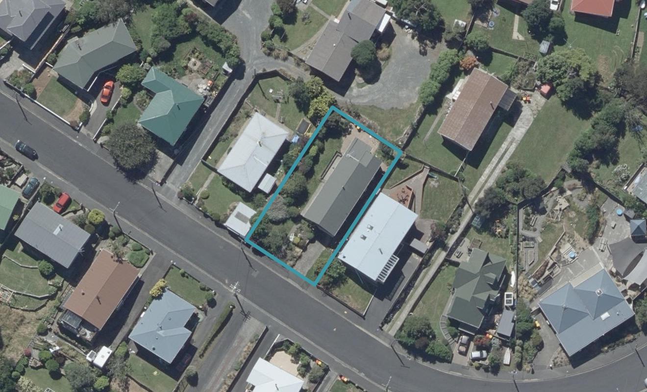33 Salmond Street, Halfway Bush, Dunedin - Carousel 1