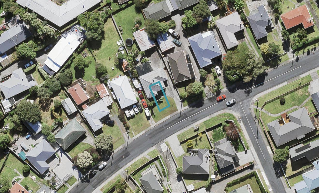 5/46 Vera Road, Te Atatu South, Auckland - Carousel 1