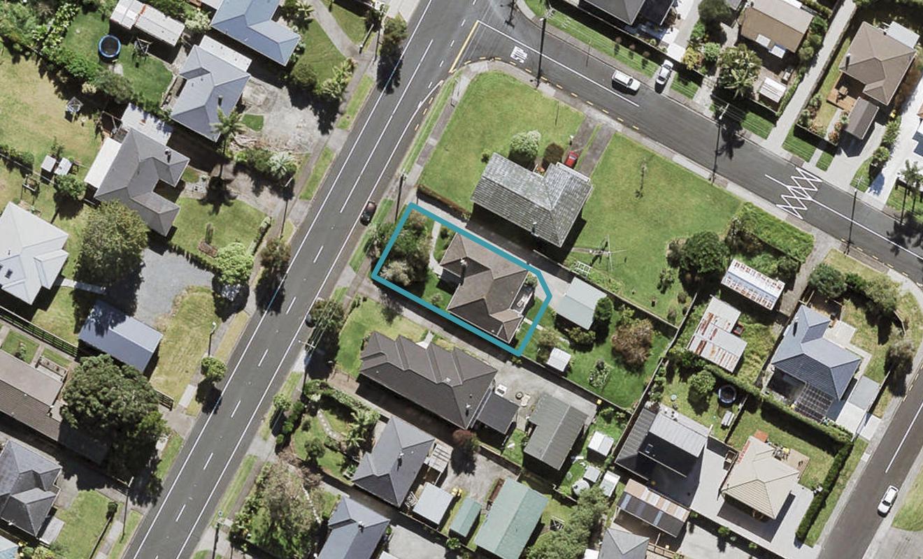 36A Matipo Road, Te Atatu Peninsula, Auckland - Carousel 1