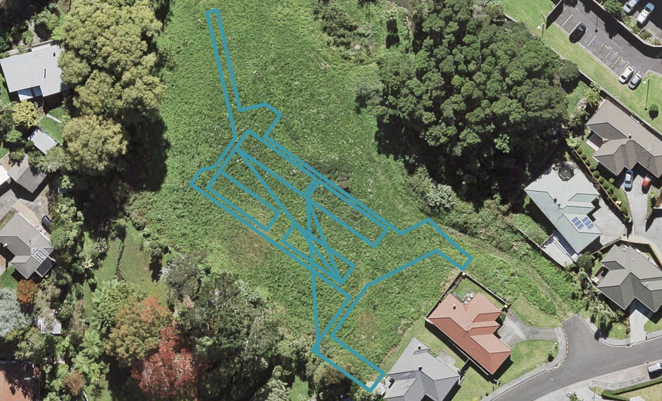 13 Meg Lane, Glen Eden, Auckland - Carousel 1