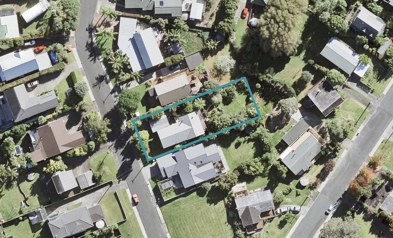 5 Valerie Crescent, Albany - Carousel 1