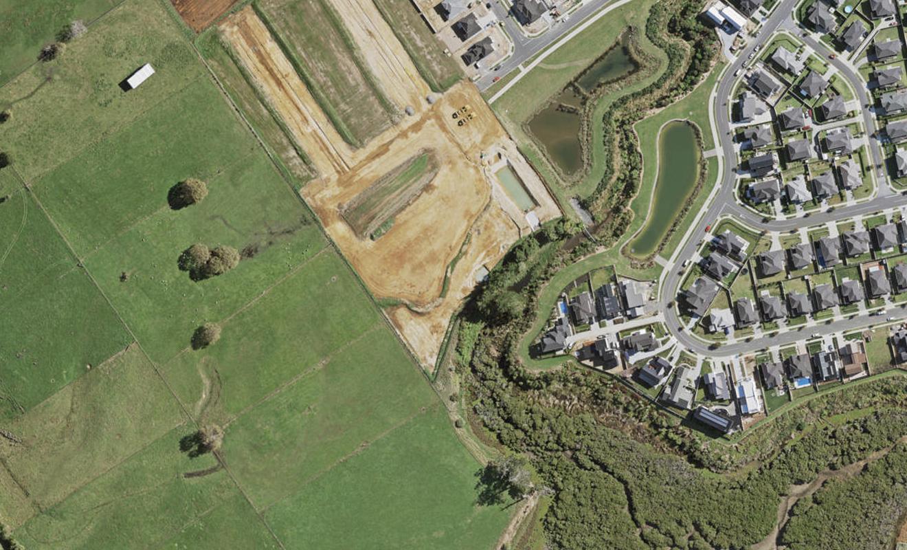 9 Fjord Way, Karaka, Papakura - Carousel 1