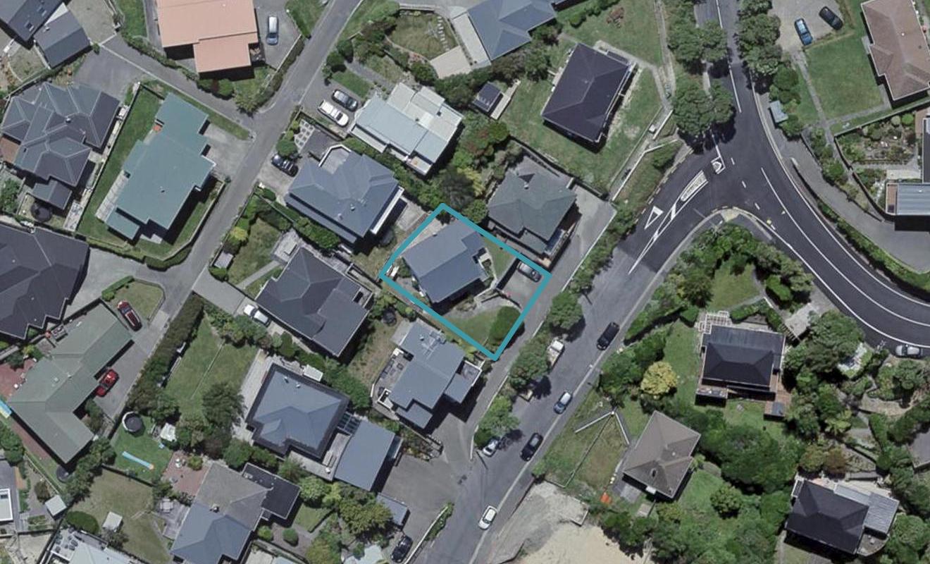 33 Benares Street, Khandallah, Wellington - Carousel 1