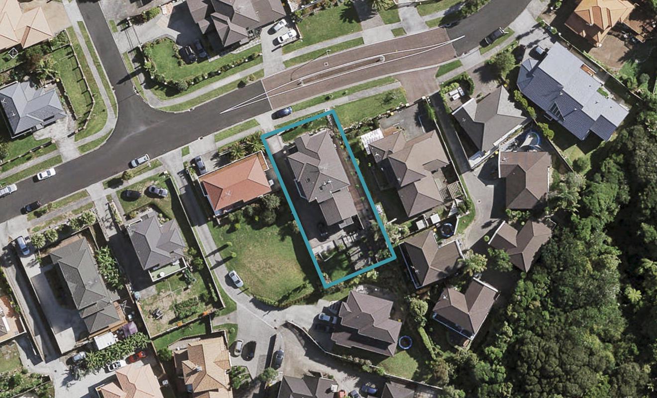 16 Vireya Court, Goodwood Heights, Auckland - Carousel 1