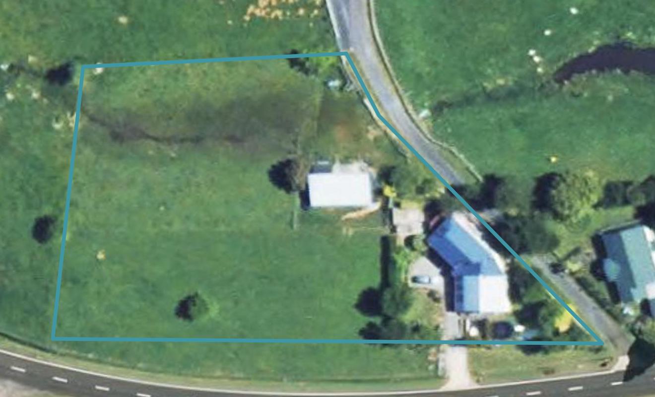 180 Pembroke Road, Stratford - Carousel 1