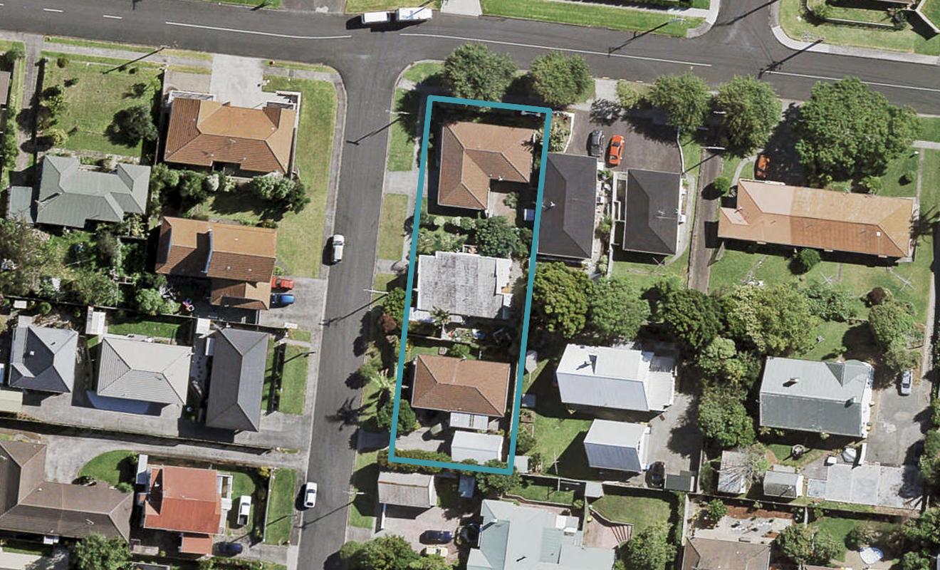 2/2 West Street, Papakura, Auckland - Carousel 1