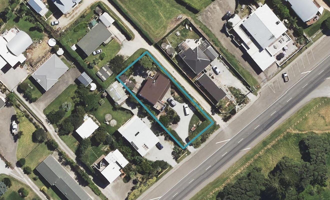 58 Moana Road, Okitu, Gisborne - Carousel 1