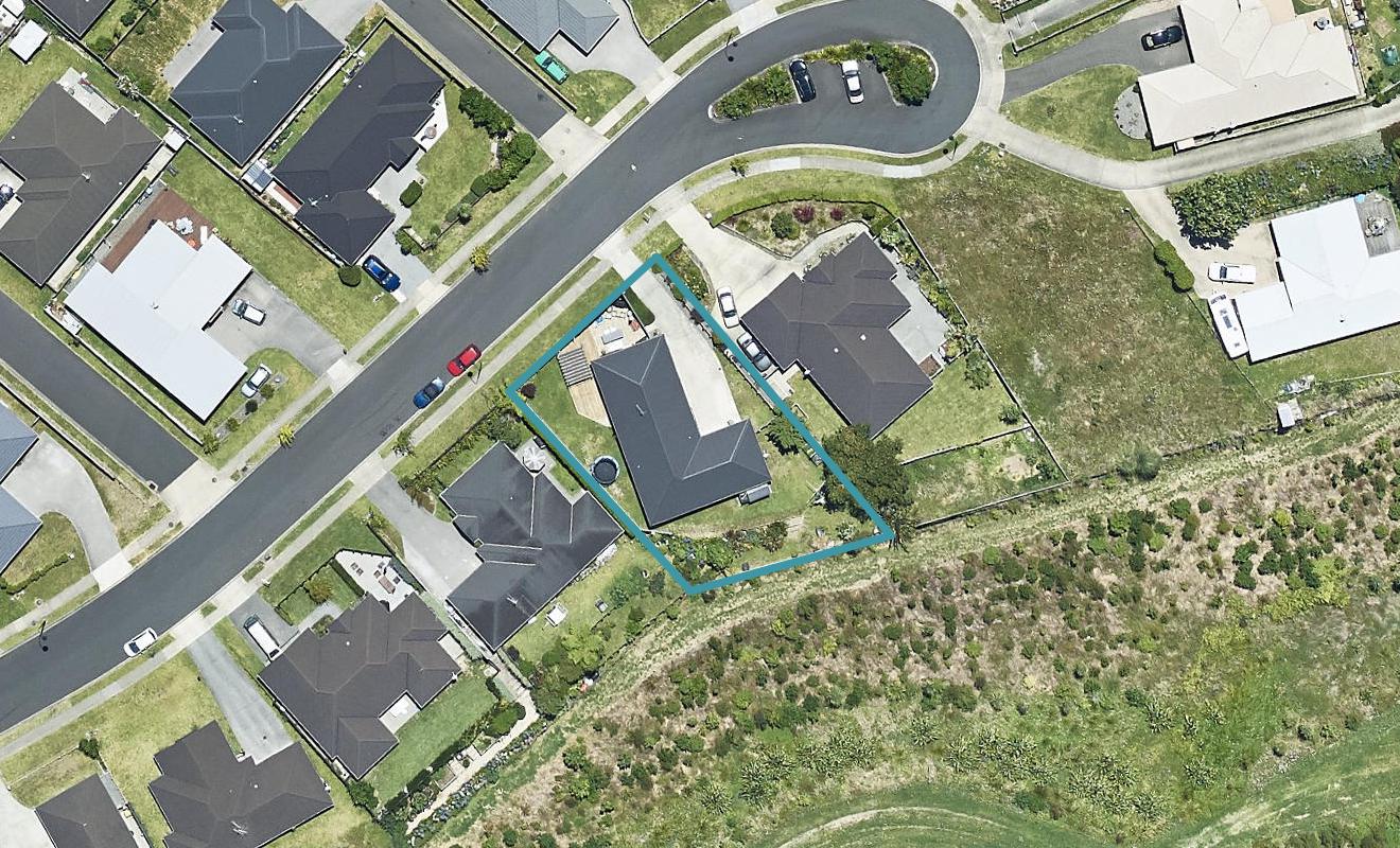 96 Falcon Drive, Welcome Bay, Tauranga - Carousel 1