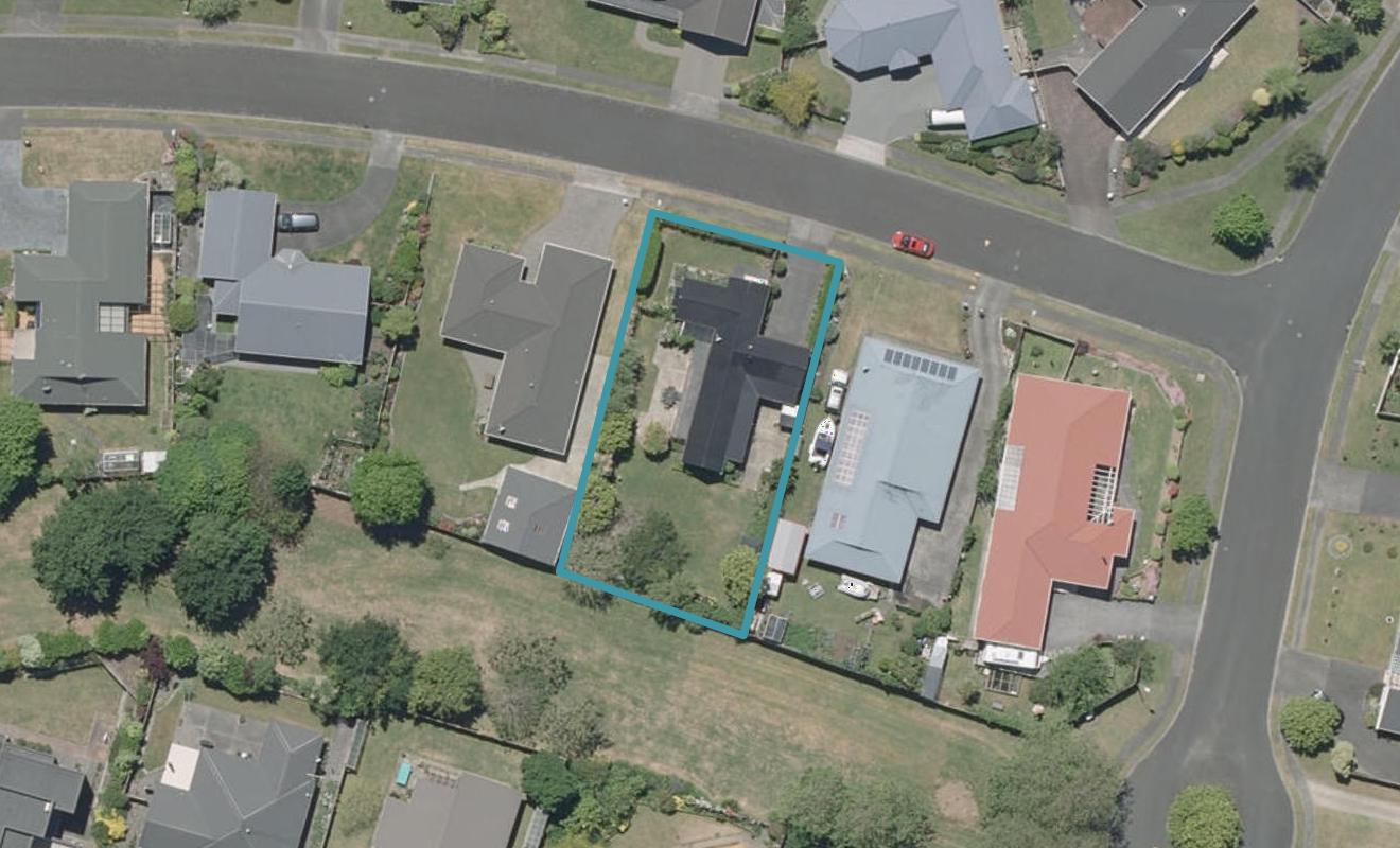 5 Holdsworth Drive, Otamatea, Whanganui - Carousel 1