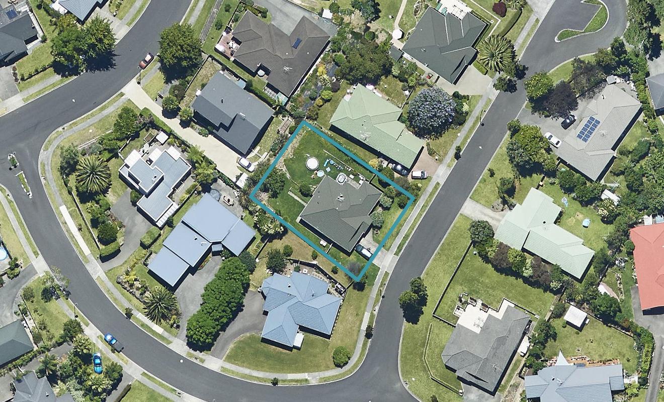 5 Finlayson Place, Welcome Bay, Tauranga - Carousel 1