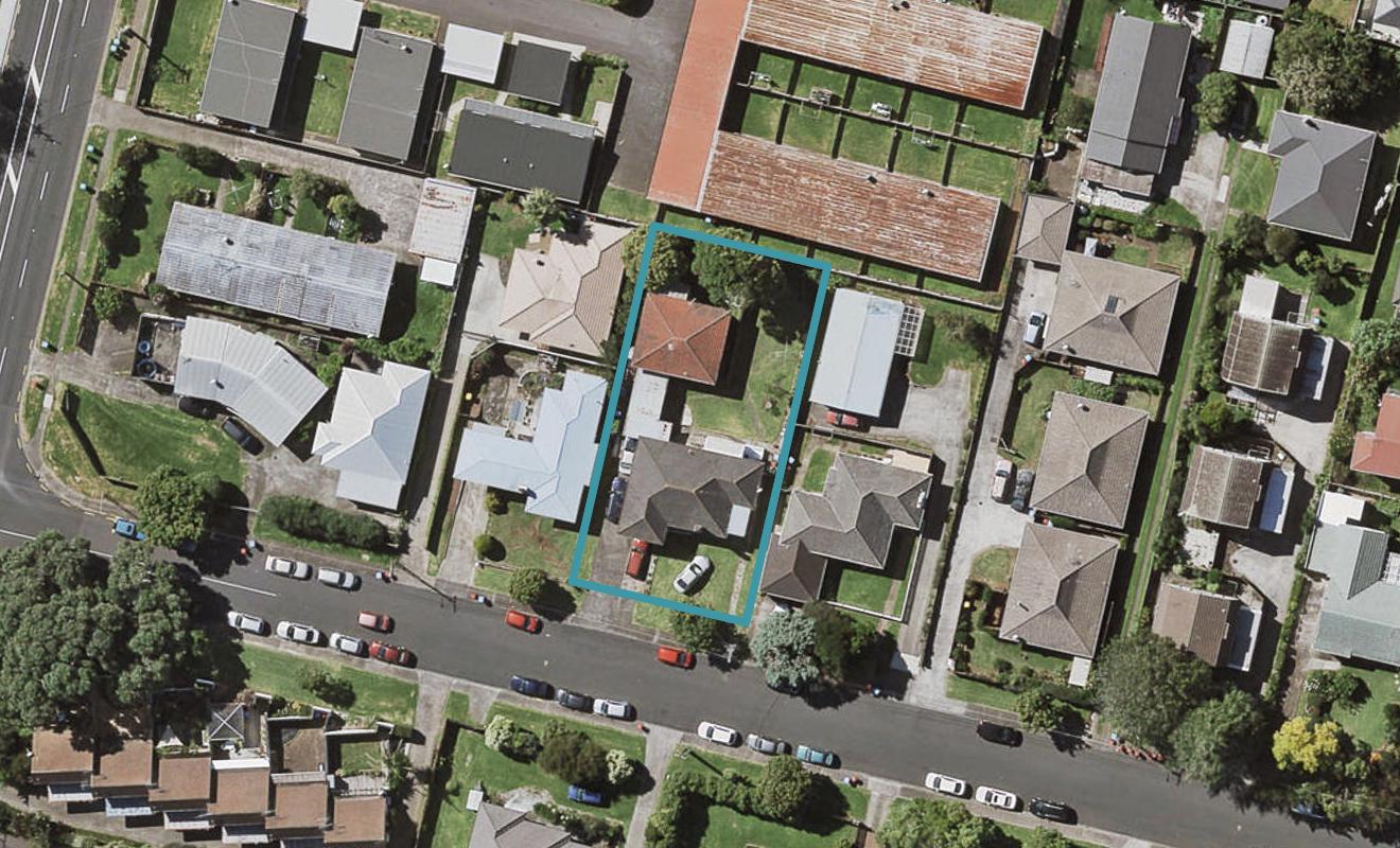 12B Green Road, Panmure, Auckland - Carousel 1