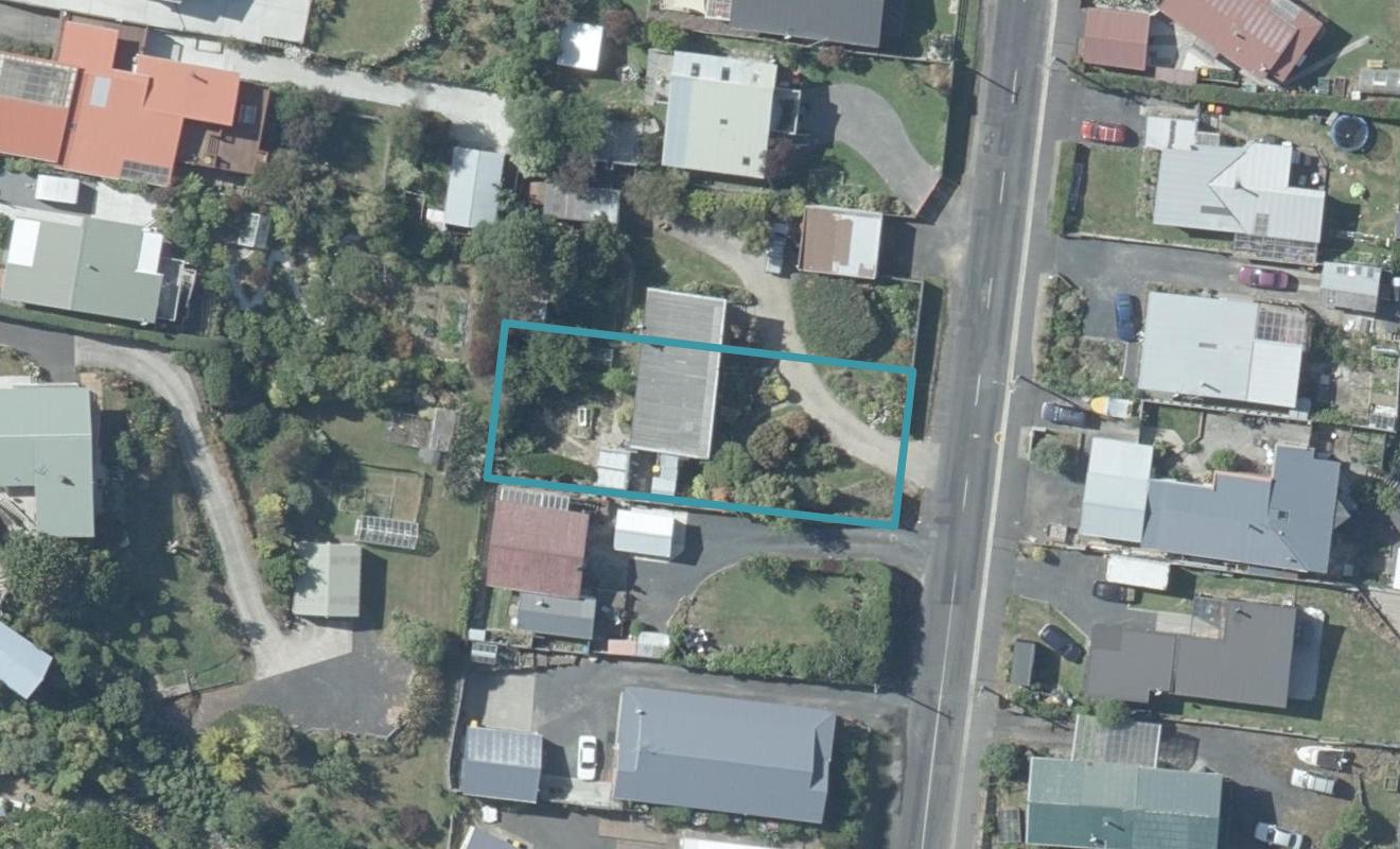 24 Edna Street, Ocean View, Dunedin - Carousel 1